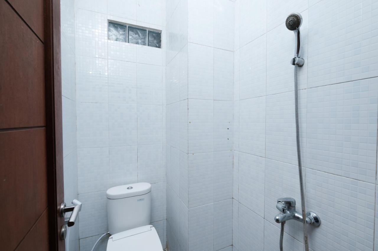 Reddoorz At Buah Batu 5 Hotel Bandung Luaran gambar