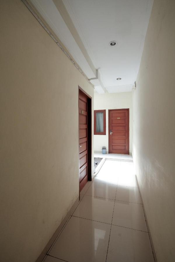 Reddoorz At Buah Batu 5 Hotel Bandung Luaran gambar
