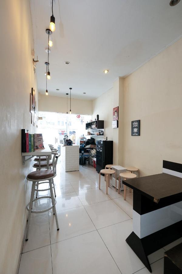 Reddoorz At Buah Batu 5 Hotel Bandung Luaran gambar