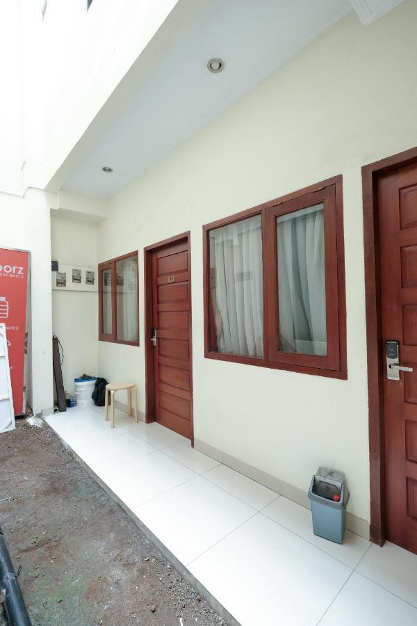 Reddoorz At Buah Batu 5 Hotel Bandung Luaran gambar